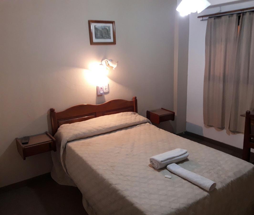 Hotel Daives แตร์มัส เด ริโอ ออนโด ภายนอก รูปภาพ